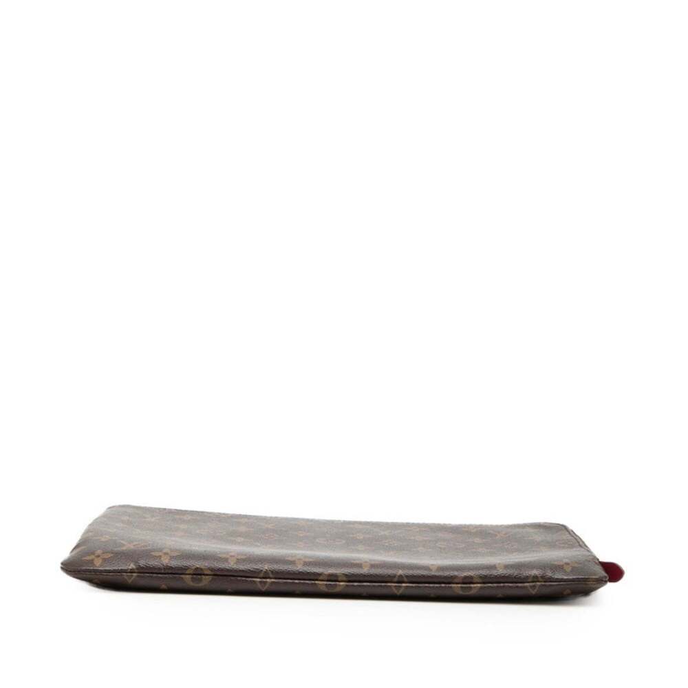 LOUIS VUITTON Authentic Brown Monogram Clutch Bag - Picture 3 of 7